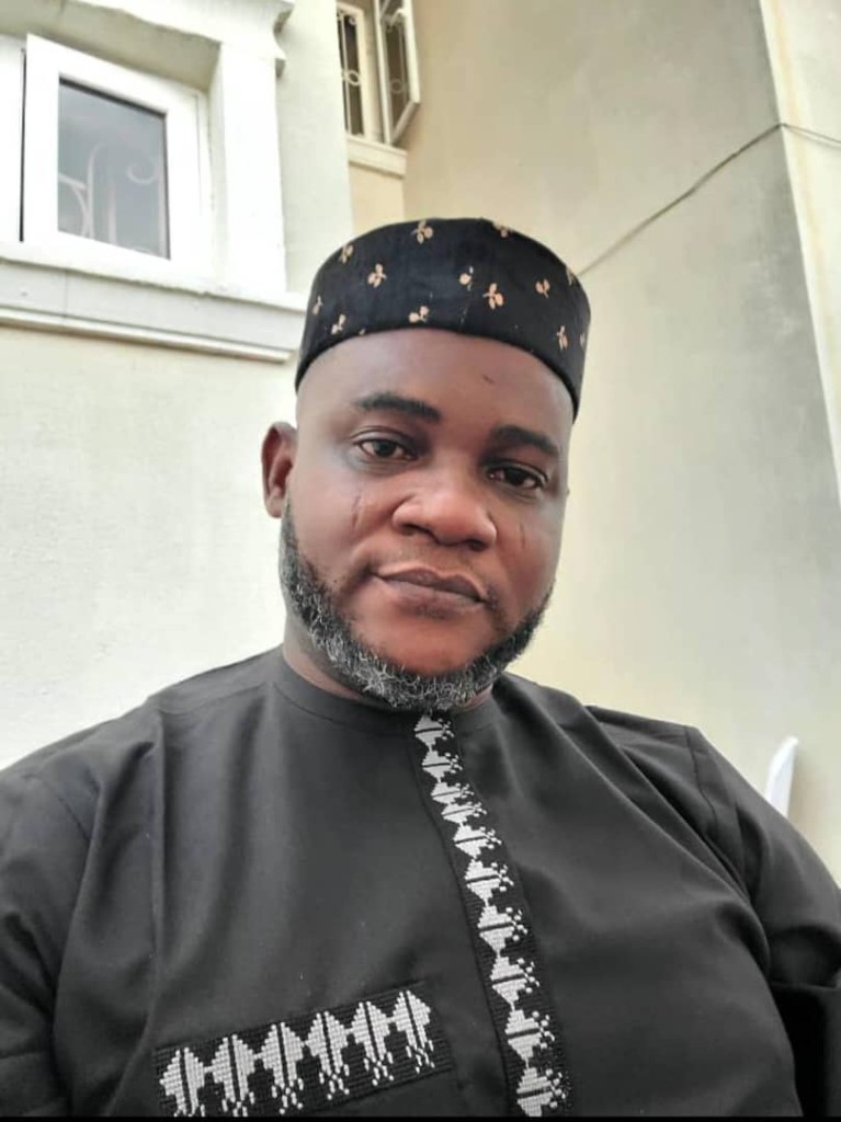 Portrait of Agbabiaka Lukman, Financial Secretary